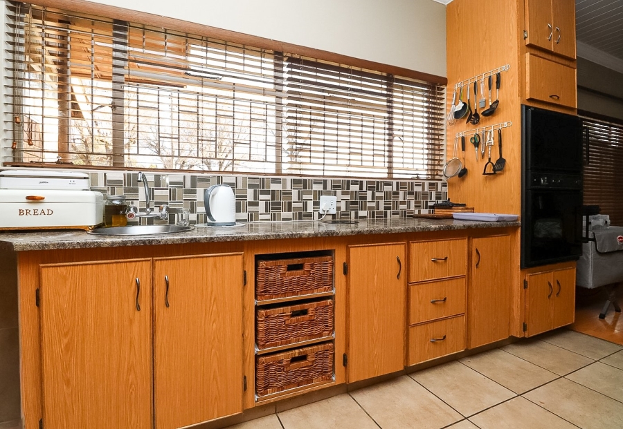 4 Bedroom Property for Sale in Declercqville North West